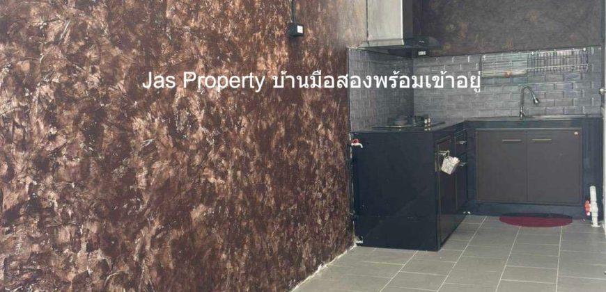 Baan Fah Piyarom Tendro Townhome Lam Luk Ka – Wongwaen