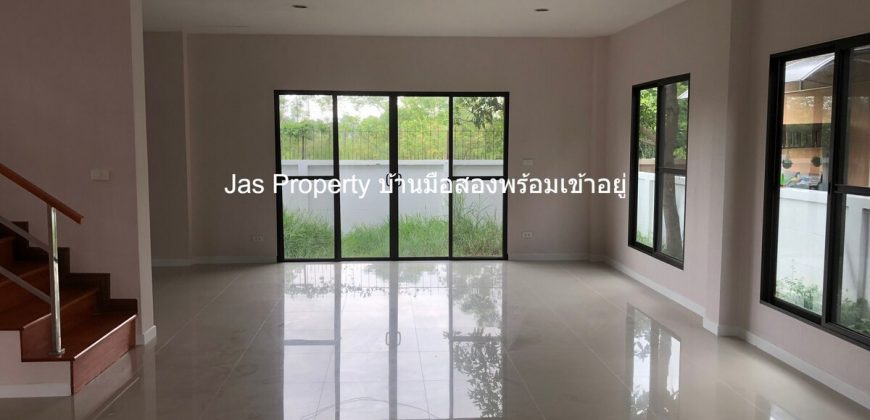 Siam High Ville, Khlong Luang, Erawan