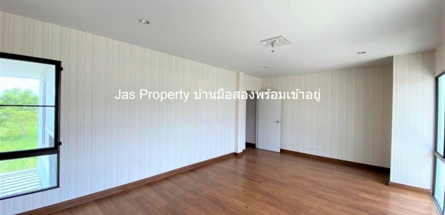 Siam High Ville, Khlong Luang, Erawan