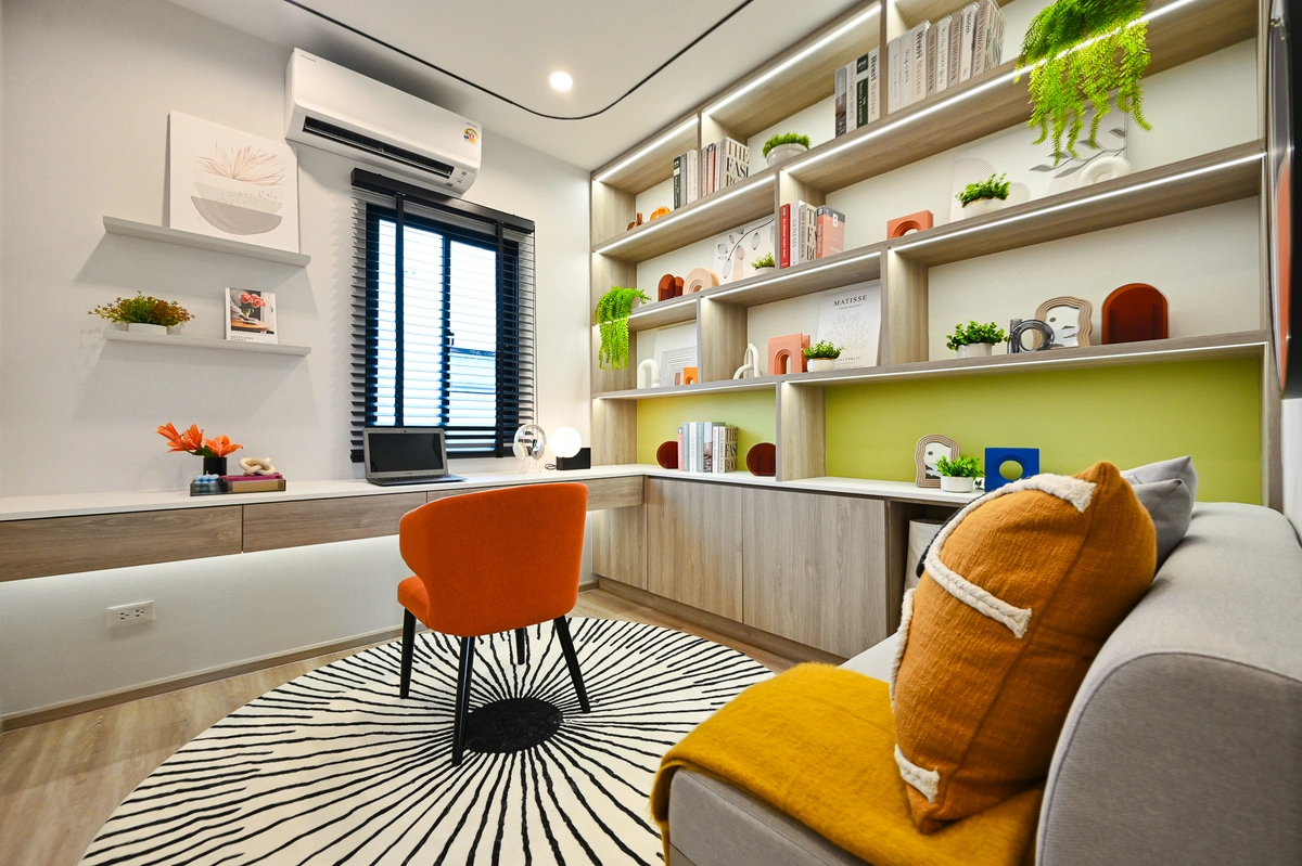 ESTON LATKRABANG - SUVARNABHUMI