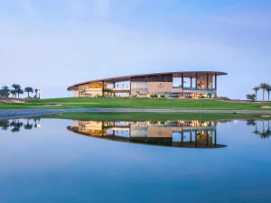 GOLF GREENS: WHERE NATURE DREAMS