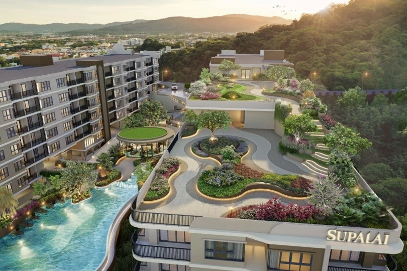 สระว่ายน้ำลอยฟ้าและพื้นที่ส่วนกลางเล่นระดับ Supalai Sense เขารัง