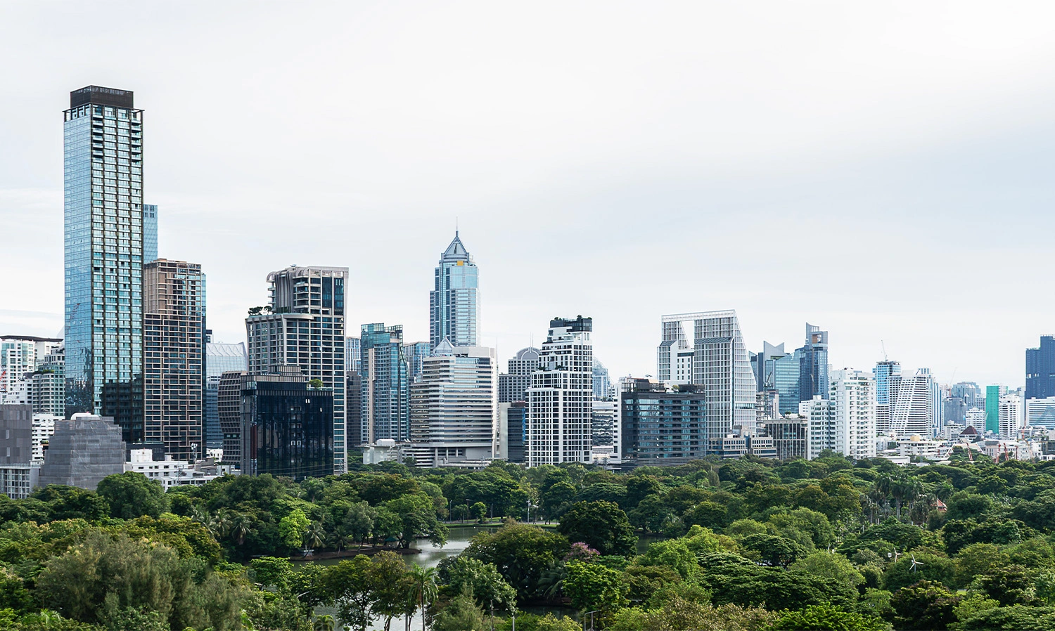 In 2026, the Digital Nomad lifestyle has transitioned from a trend to a mainstream way of life. The Thai government continues to support this by promoting the Long-Term Resident (LTR) Visa and improving conditions to attract "High-Potential Foreigners".